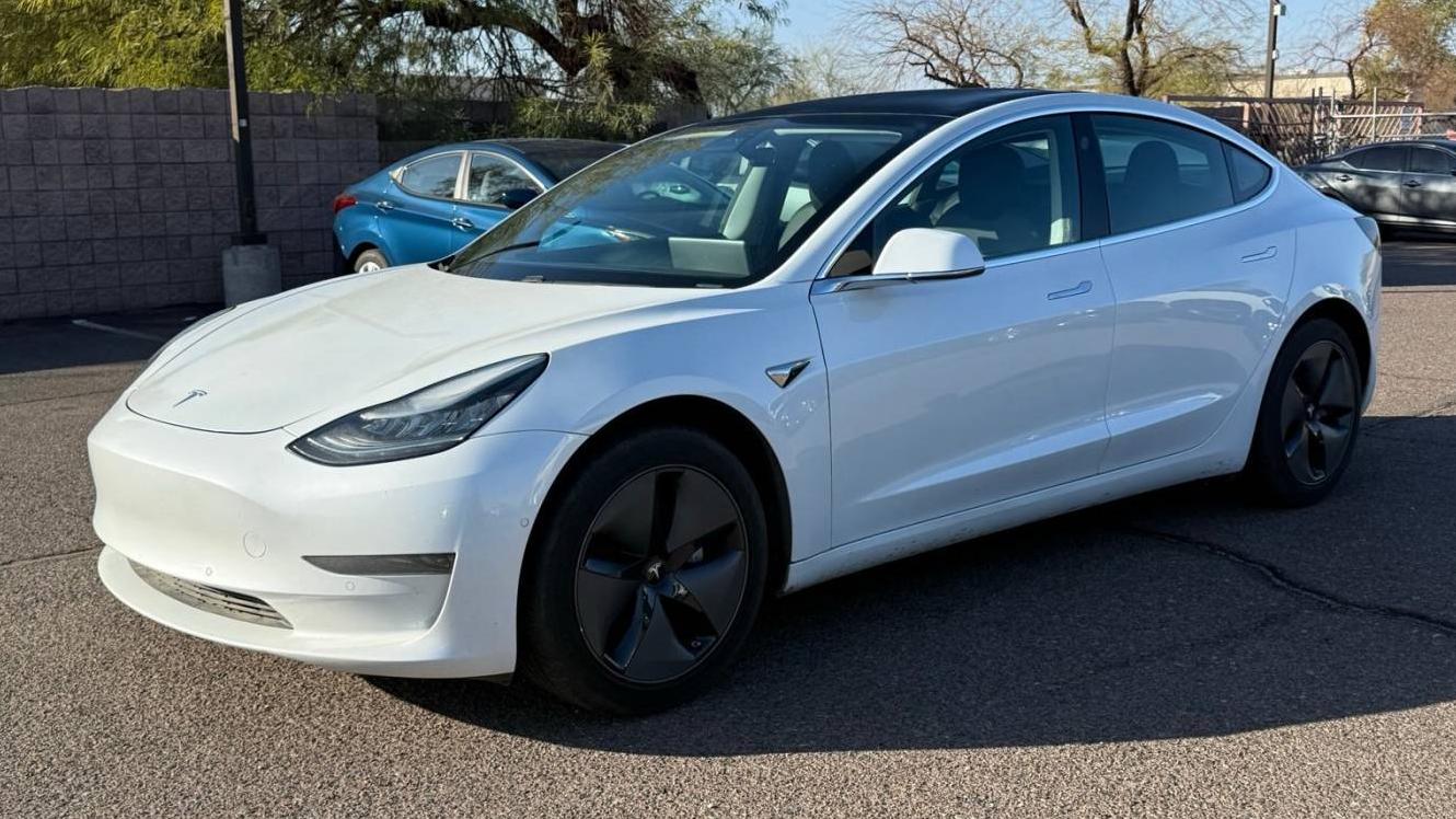 TESLA MODEL 3 2020 5YJ3E1EAXLF706470 image